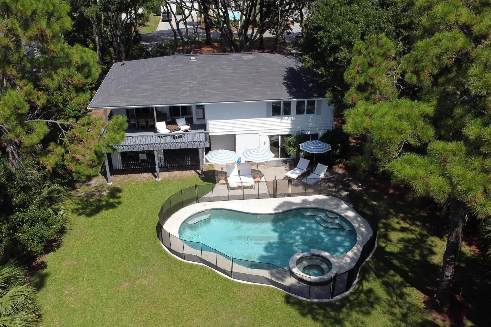 Holiday home 22 Dollar Road | Koi *