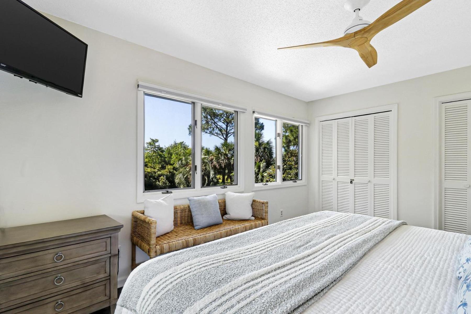 22 Dollar Road | Koi Holiday home Hilton Head Island