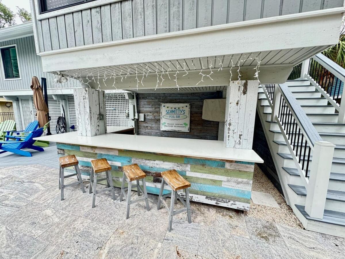 Steps To 3 Bed 2 Bath With Private Pool