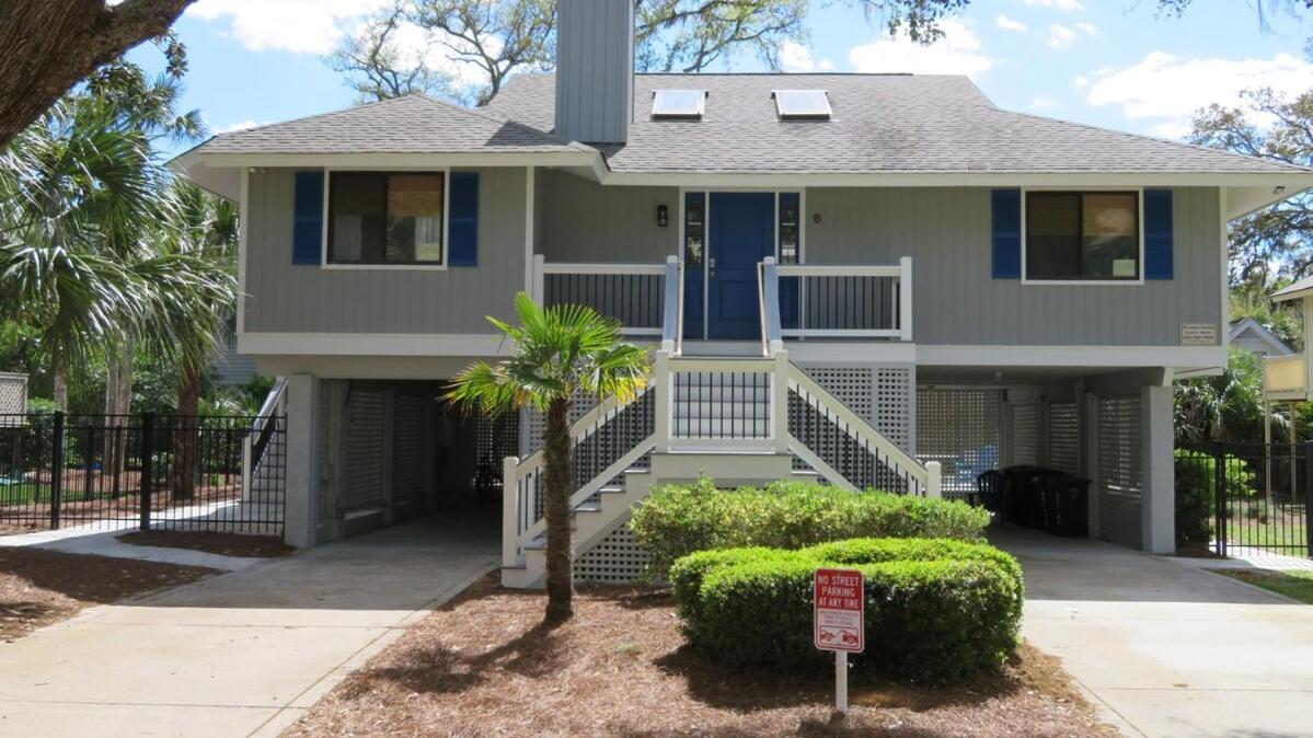 Steps To 3 Bed 2 Bath With Private Pool