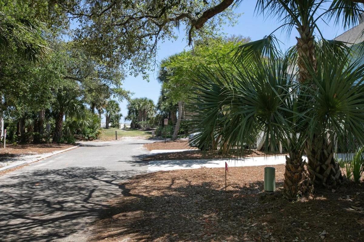 Holiday home Steps To 3 Bed 2 Bath With Private Pool Hilton Head Island
