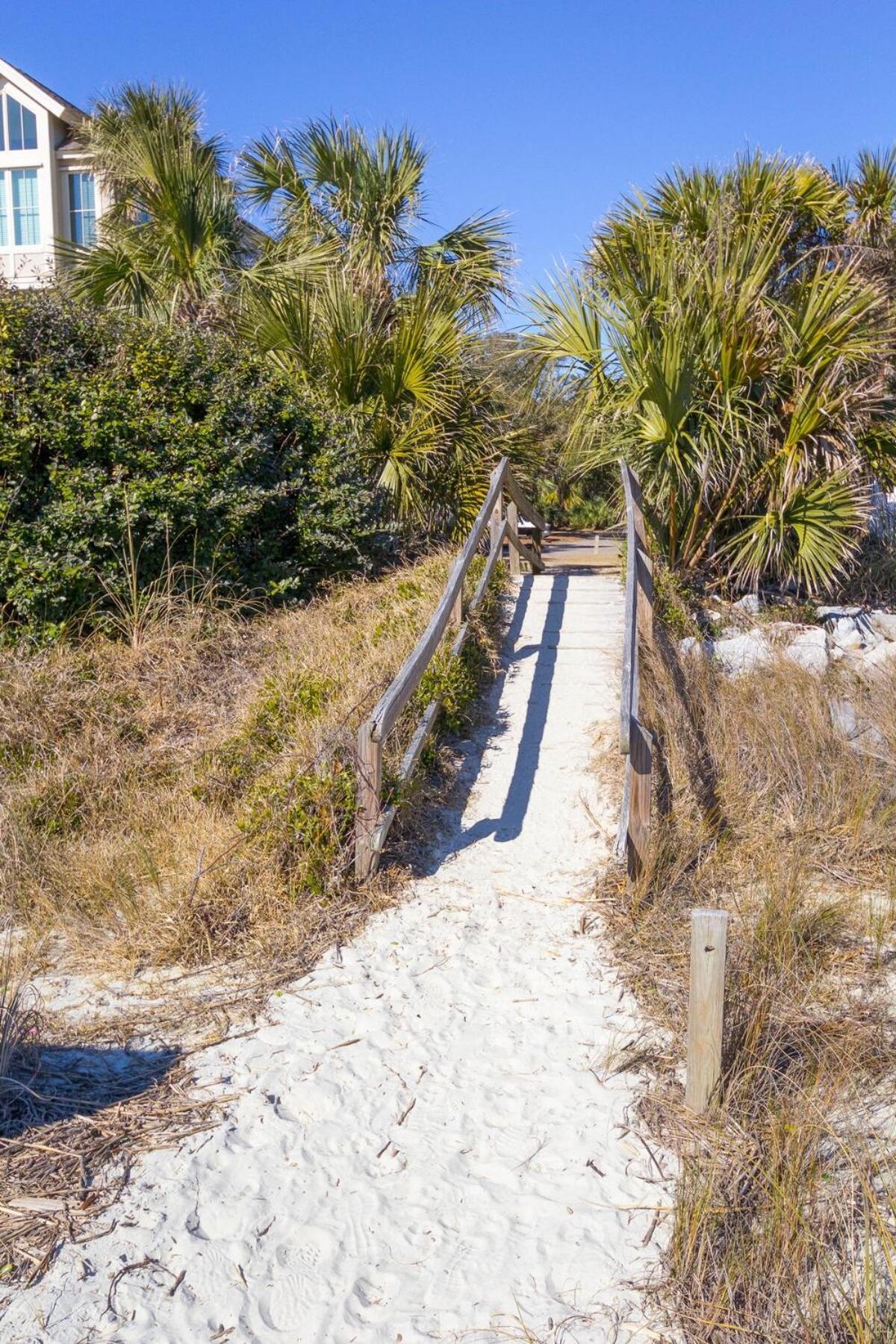 Steps To 3 Bed 2 Bath With Private Pool Holiday home *