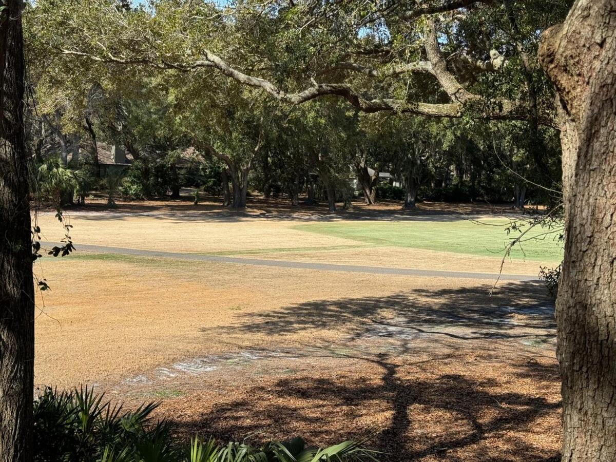 Walk To Folly Field 2 Bed 2 Bath Golf View Holiday home Hilton Head Island