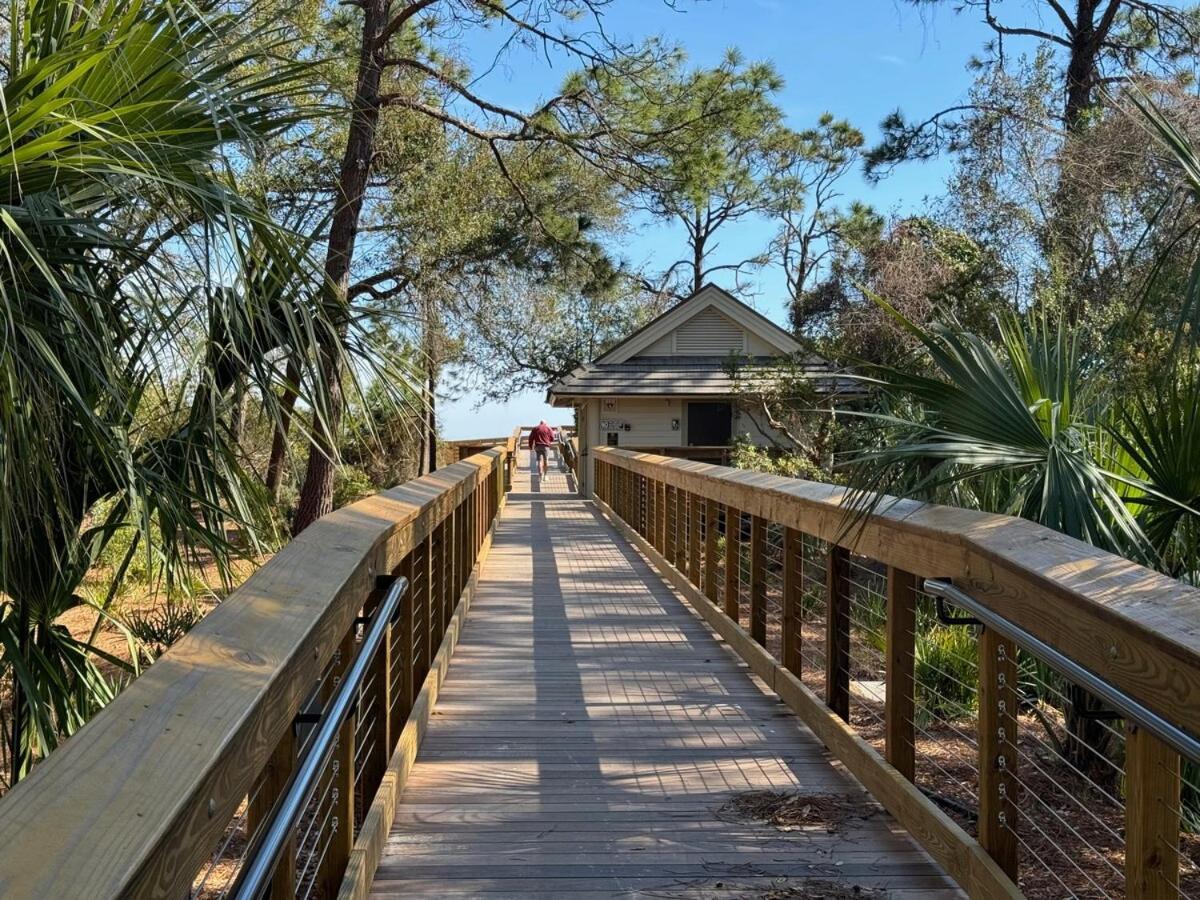 Holiday home Walk To Folly Field 2 Bed 2 Bath Golf View *
