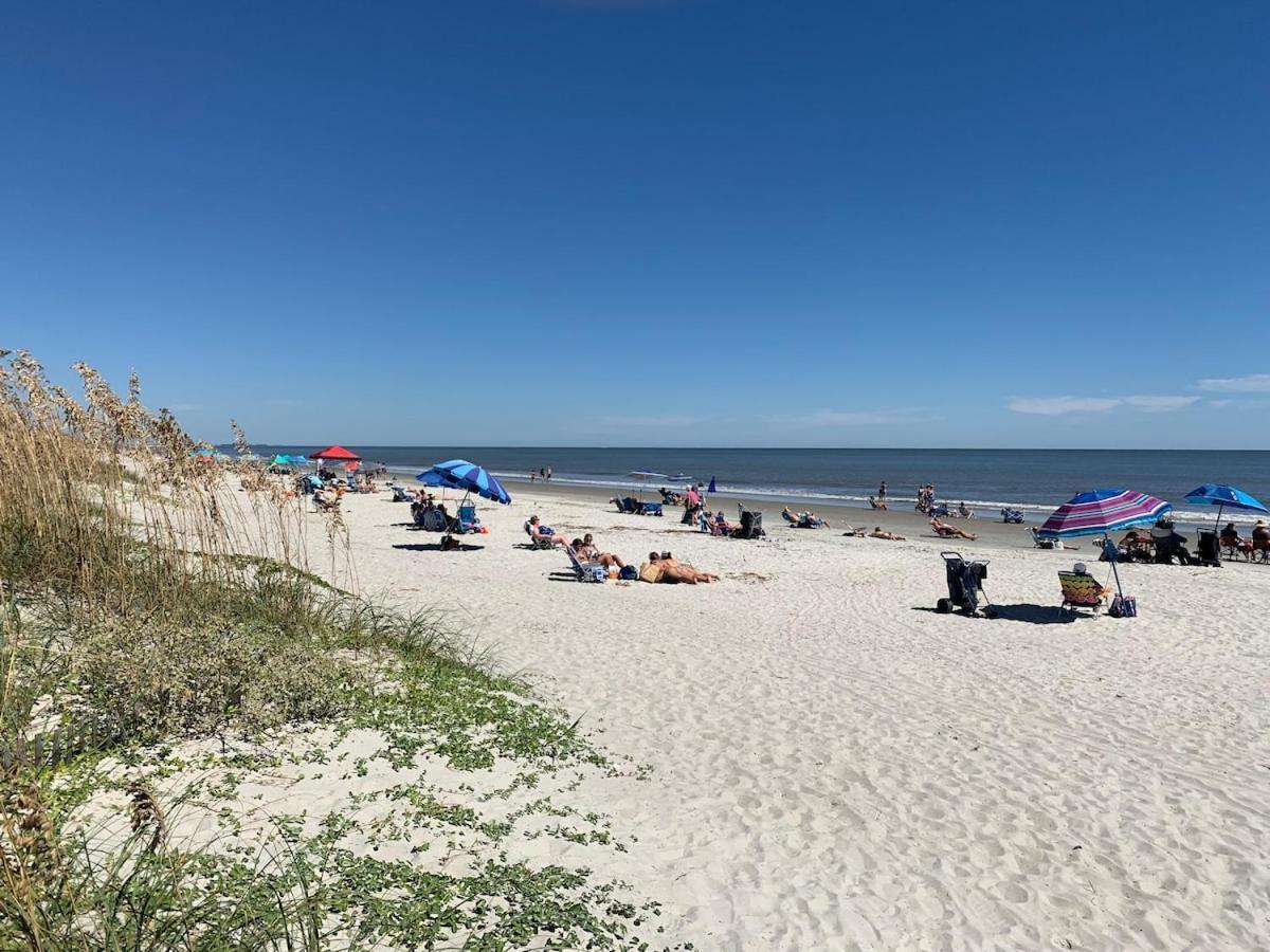 Just Steps To Folly Field - 2 Bd 2 Ba Holiday home *