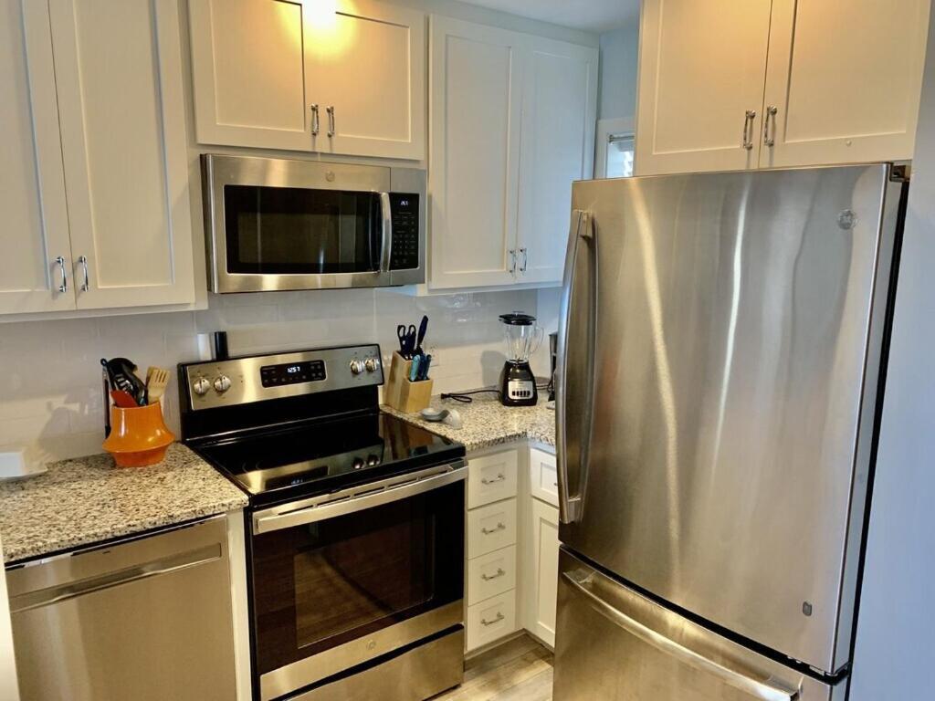 Ocean View Good Vibes 2 Bed 2 Bath Holiday home *