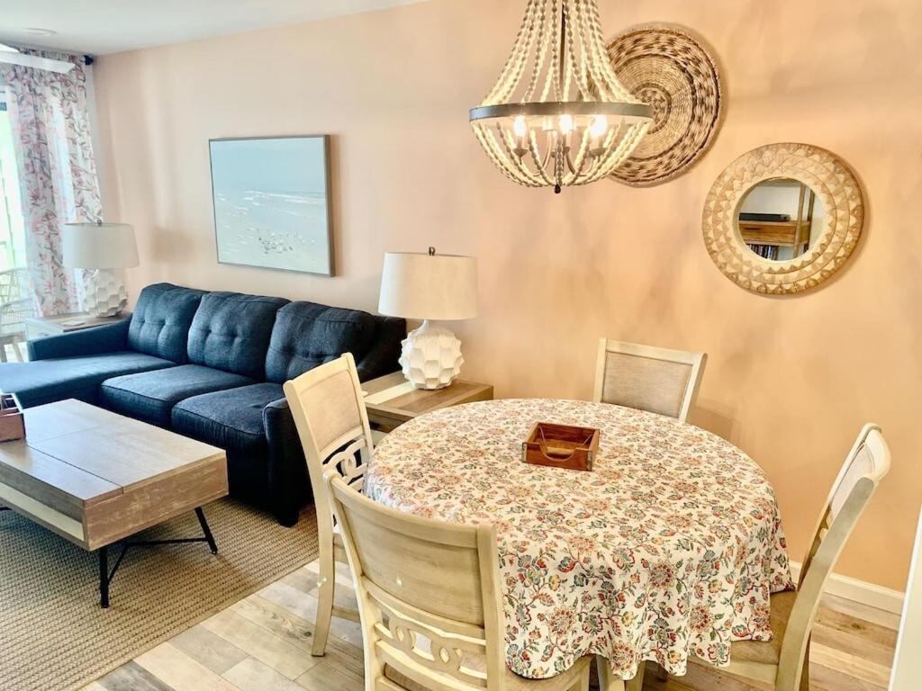 Ocean View Good Vibes 2 Bed 2 Bath