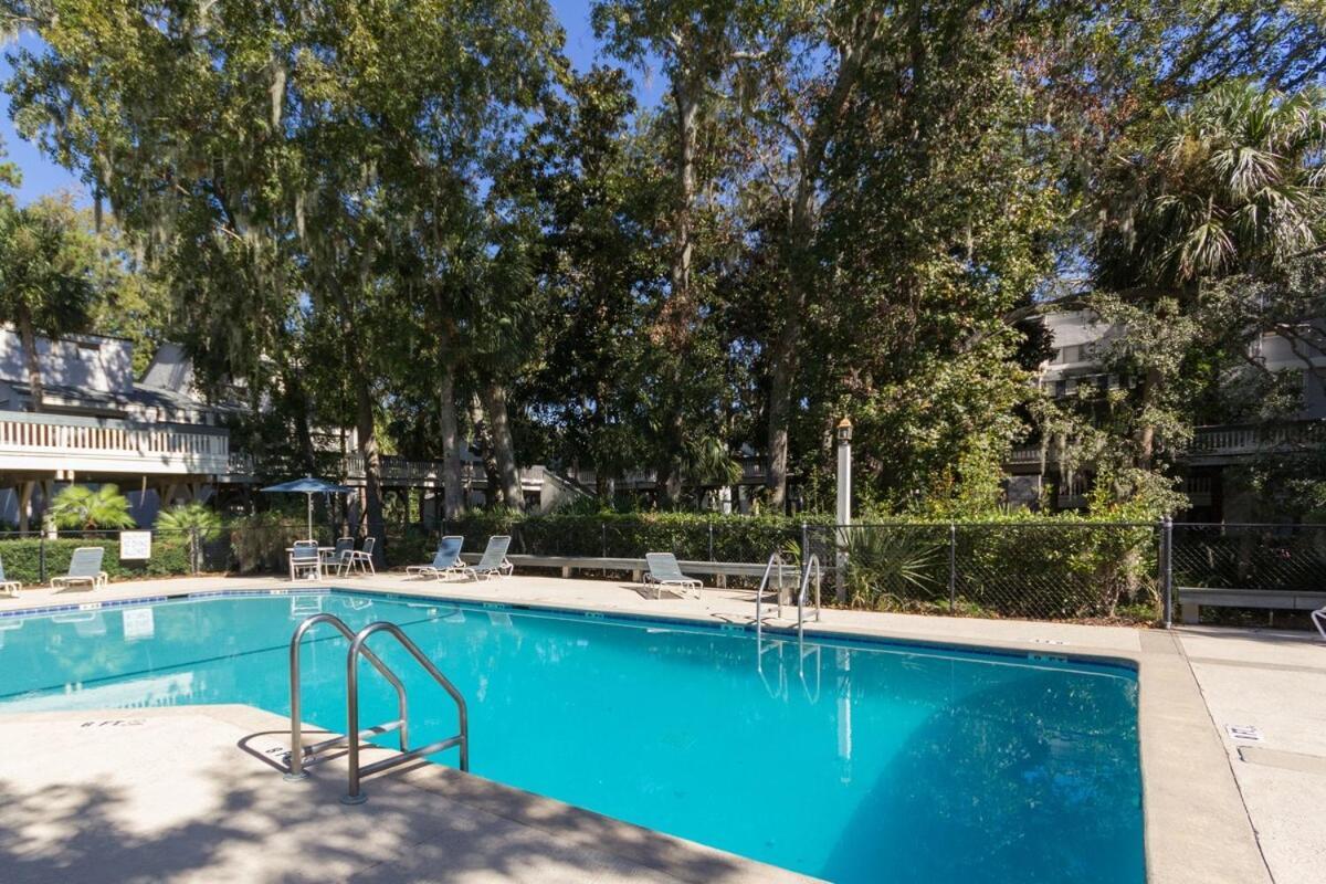Holiday home Pet Friendly Life 2 Bed 2 & One Half Baths