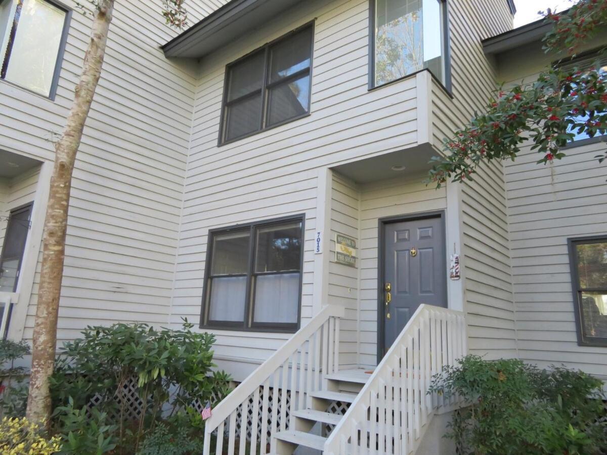 Holiday home Pet Friendly Life 2 Bed 2 & One Half Baths Hilton Head Island