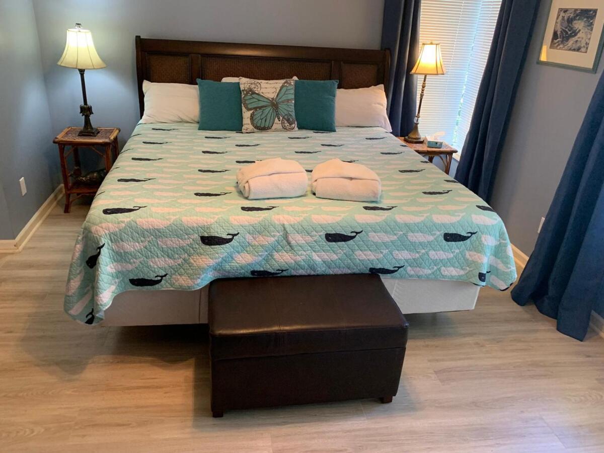 Pet Friendly Life 2 Bed 2 & One Half Baths Holiday home