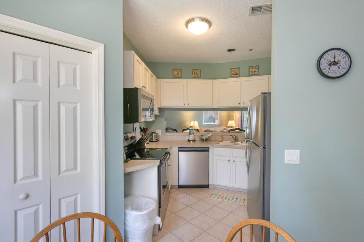 Pet Friendly Life 2 Bed 2 & One Half Baths Holiday home *