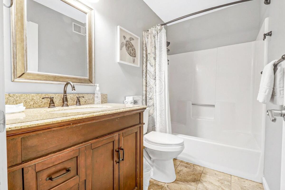 Close Of The 3 Bed 3 Bath Pet Friendly Holiday home *