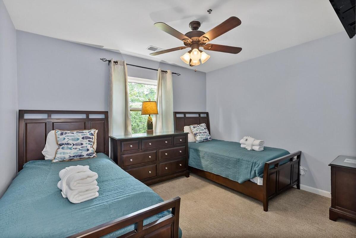 Holiday home Walk To The - 3 Bed 3 Bath - 8006 Treetops