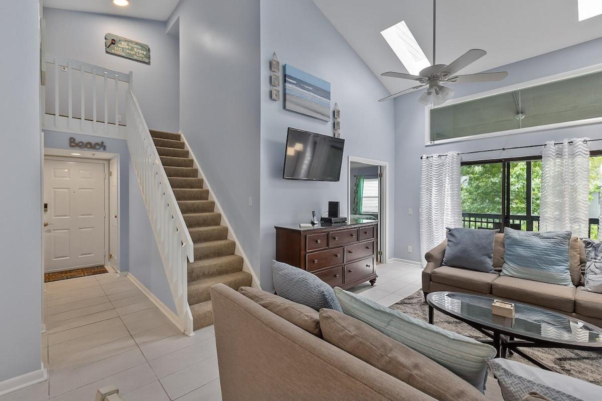 Walk To The - 3 Bed 3 Bath - 8006 Treetops Holiday home *