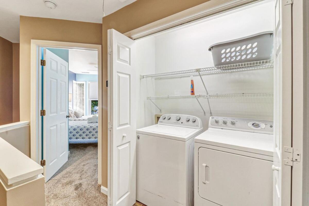 Holiday home Lovely 3 Bed3 Bath Pet Friendlyvilla - Walk To The Pools And Tennis #75 Ocean Breeze *