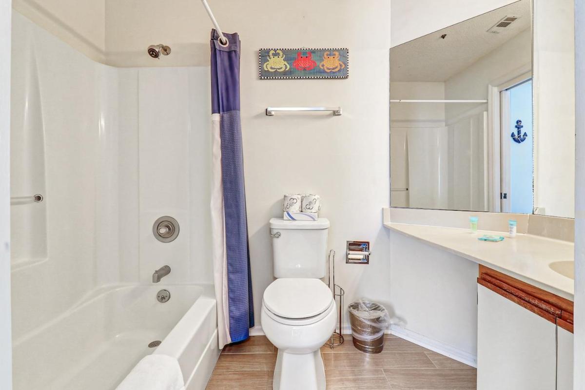 Lovely 3 Bed3 Bath Pet Friendlyvilla - Walk To The Pools And Tennis #75 Ocean Breeze Holiday home *