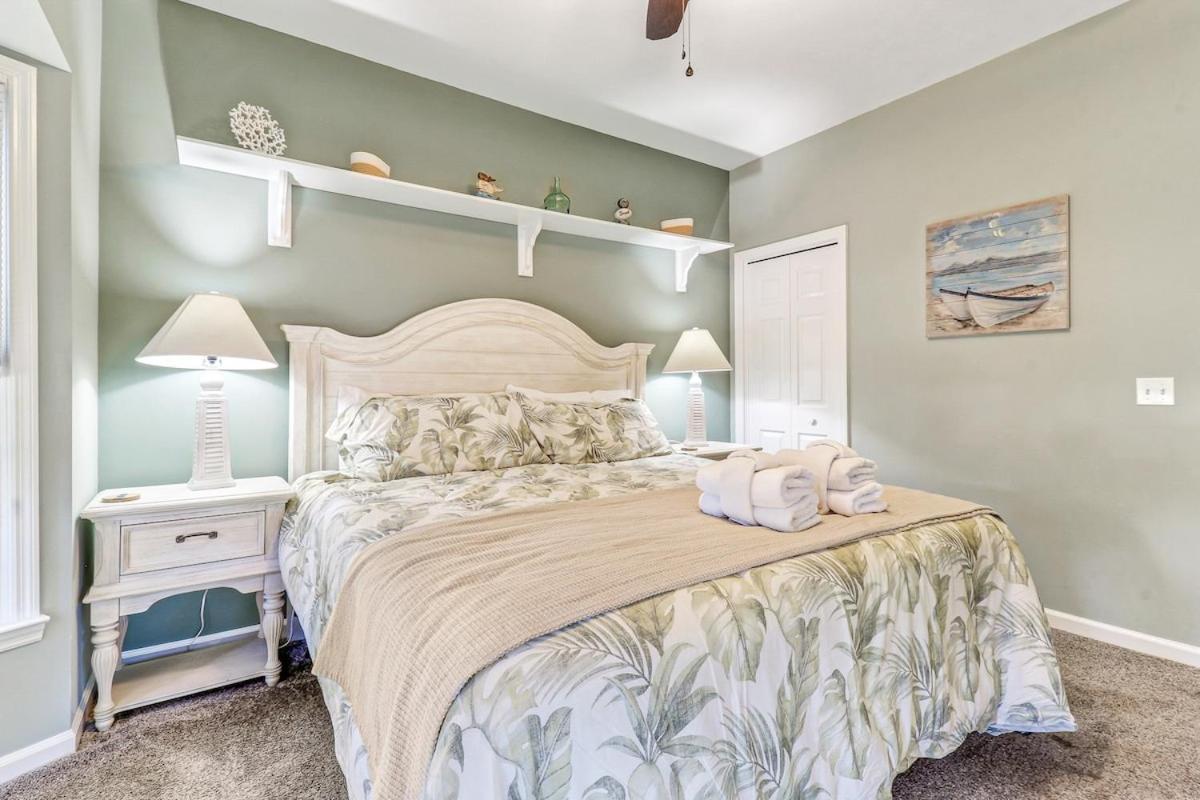 Holiday home Lovely 3 Bed3 Bath Pet Friendlyvilla - Walk To The Pools And Tennis #75 Ocean Breeze Hilton Head Island