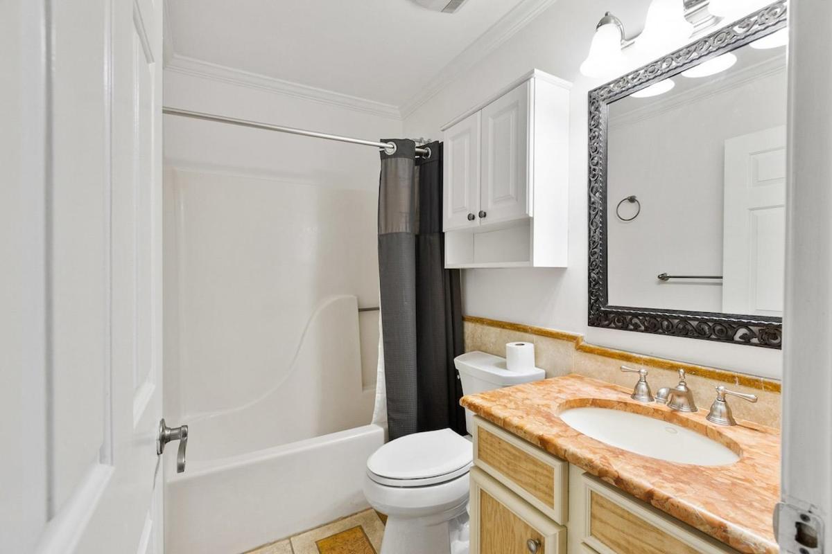 Pet Friendly 3 Bed 3 Bath Walk To The Pools Tennis And 16 Ob *