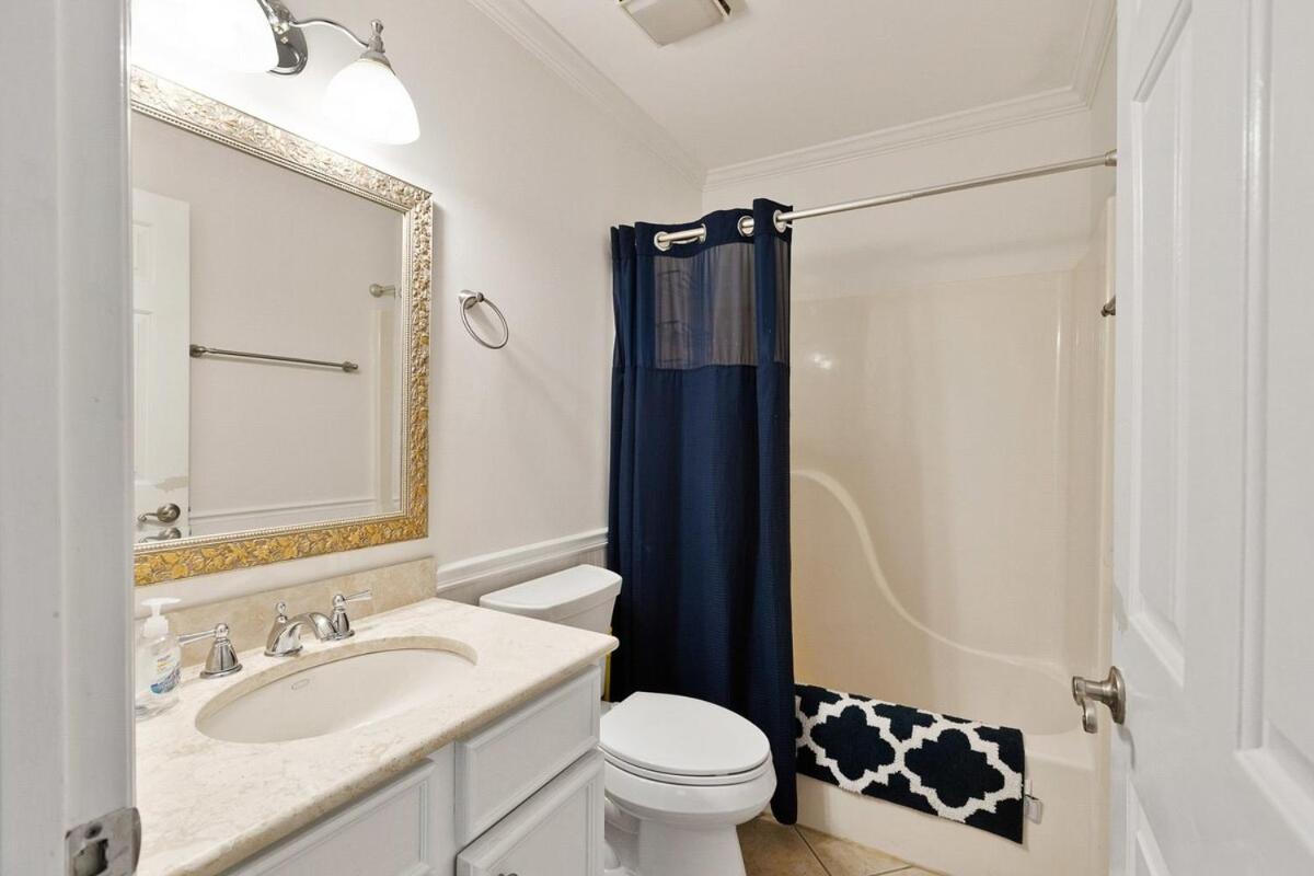 Pet Friendly 3 Bed 3 Bath Walk To The Pools Tennis And 16 Ob Hilton Head Island