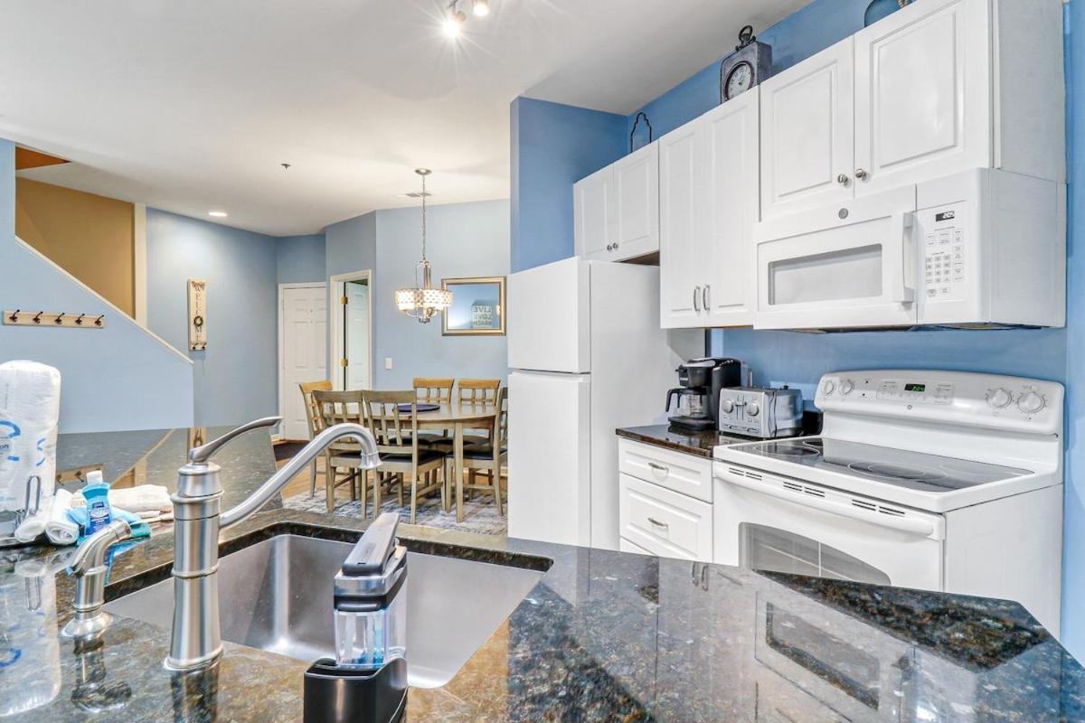Lovely 3 Bed3 Bath Pet Friendlyvilla - Walk To The Pools And Tennis #75 Ocean Breeze Holiday home *