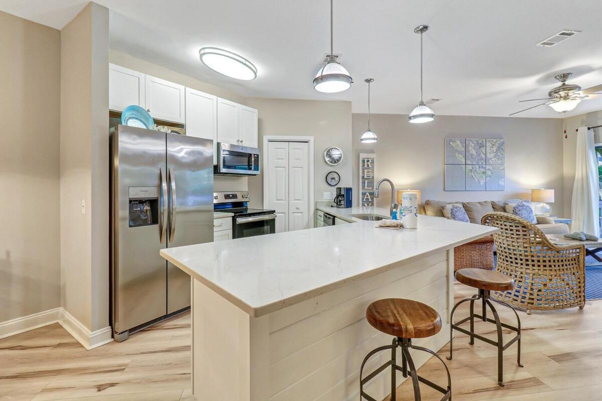 Pet Friendly 3 Bed 3 Bath #3 Ocean Breeze Holiday home *