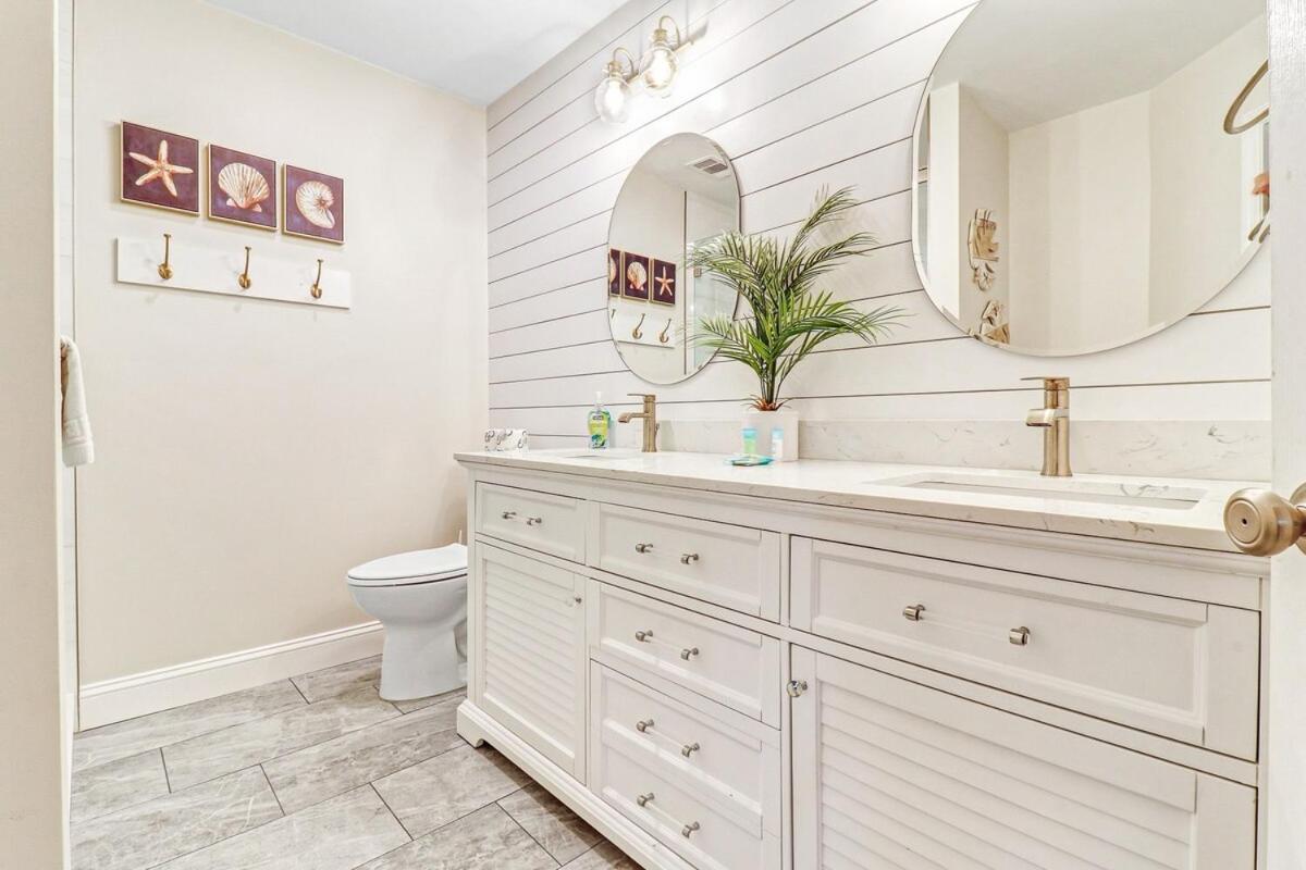 Holiday home Pet Friendly 3 Bed 3 Bath #3 Ocean Breeze Hilton Head Island