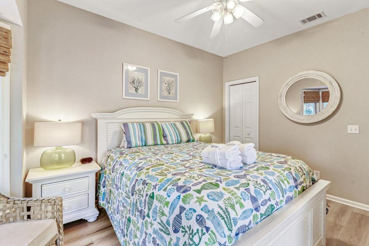 Pet Friendly 3 Bed 3 Bath #3 Ocean Breeze * Hilton Head Island