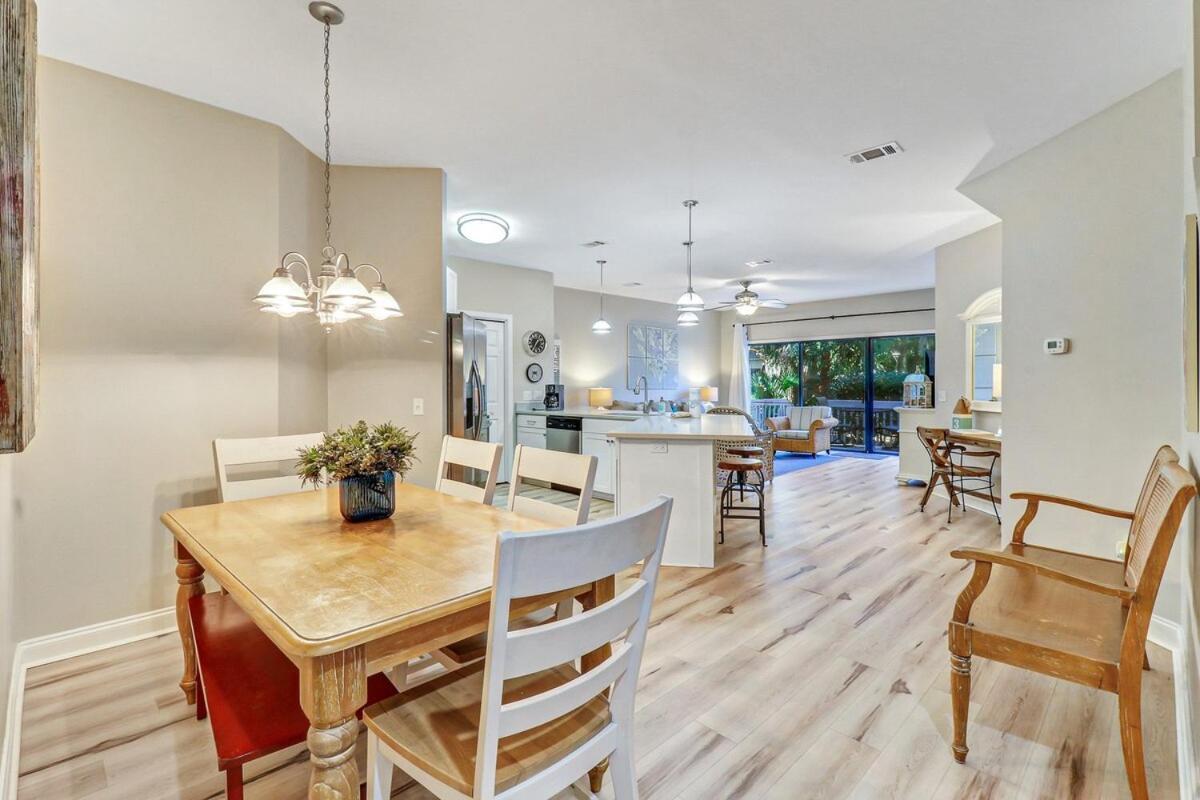 Pet Friendly 3 Bed 3 Bath #3 Ocean Breeze Hilton Head Island