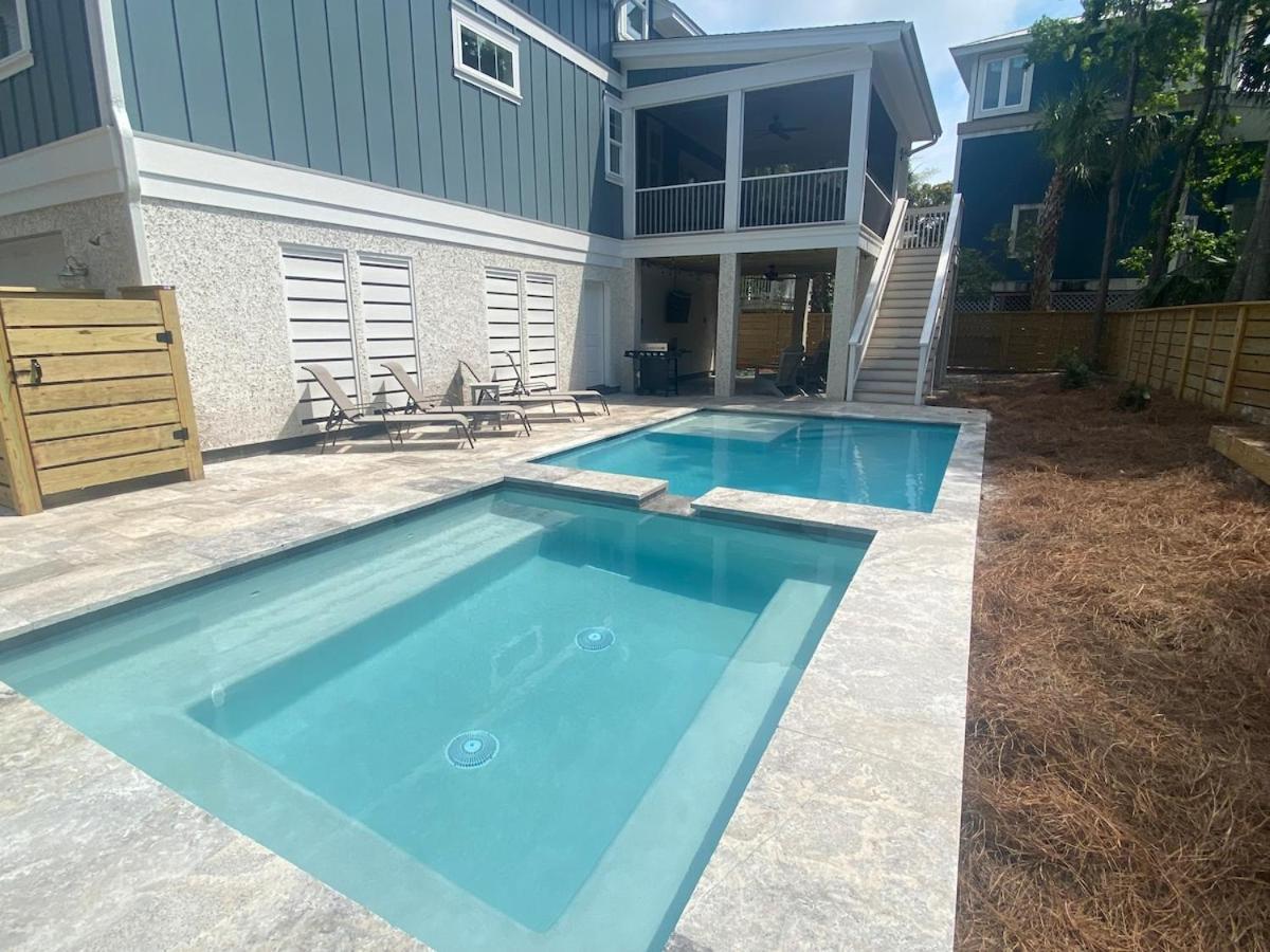 Holiday home 7 Bed 6 And One Half Bath With Private Pool & Private Access