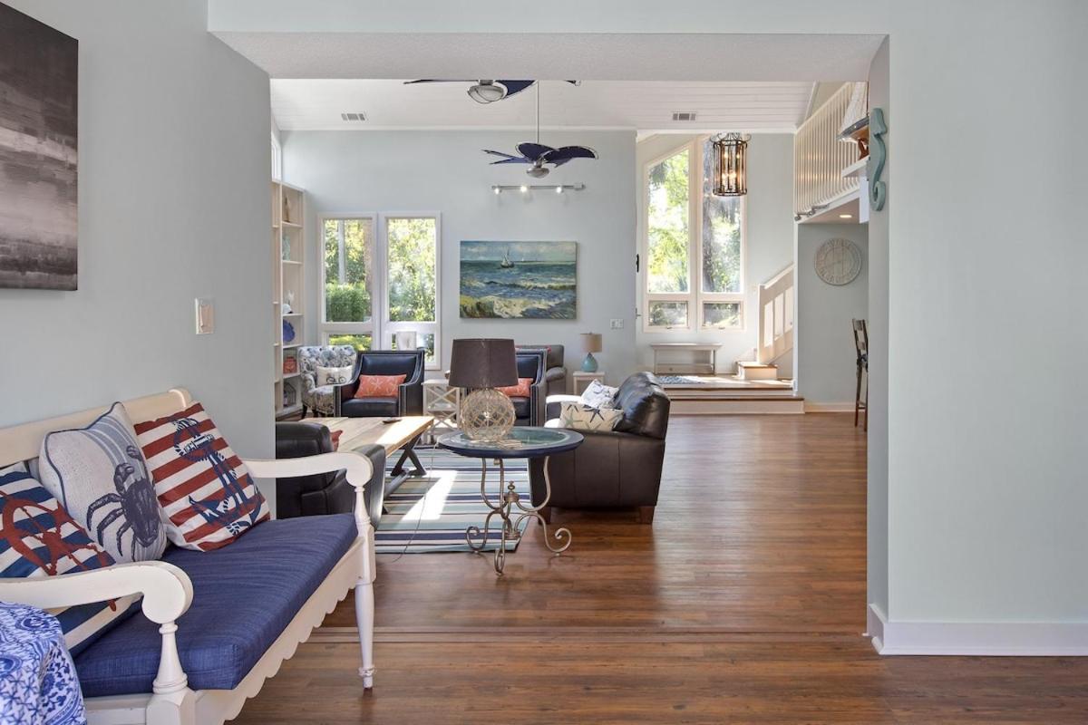 Holiday home 6 Bedroom 4 Bath - Private Pool Close To -hk Hilton Head Island