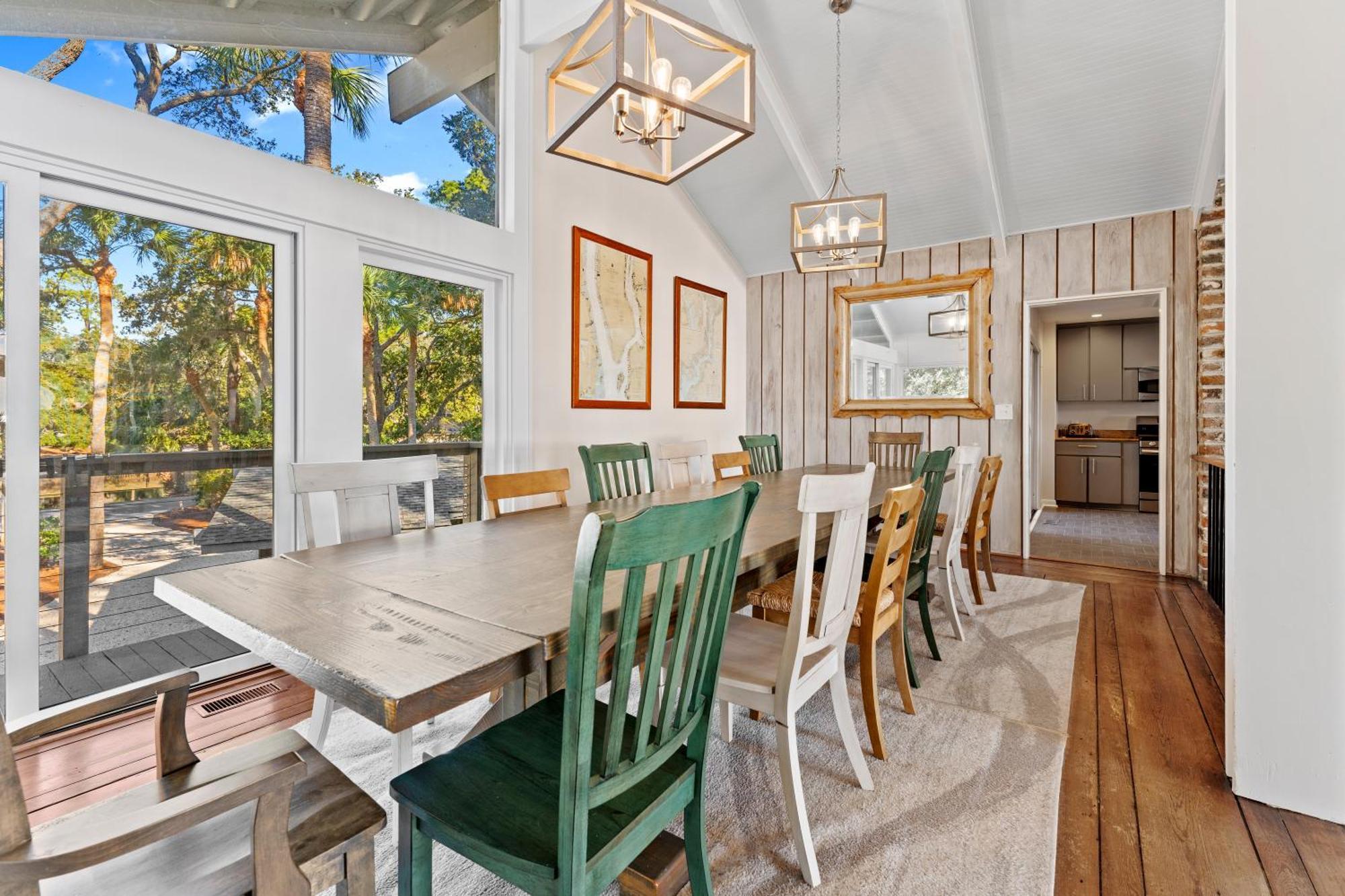 Large Oceanfront Pool ~ Classically Updated Historic Beach ~ 2 E. Beach Lagoon * Hilton Head Island