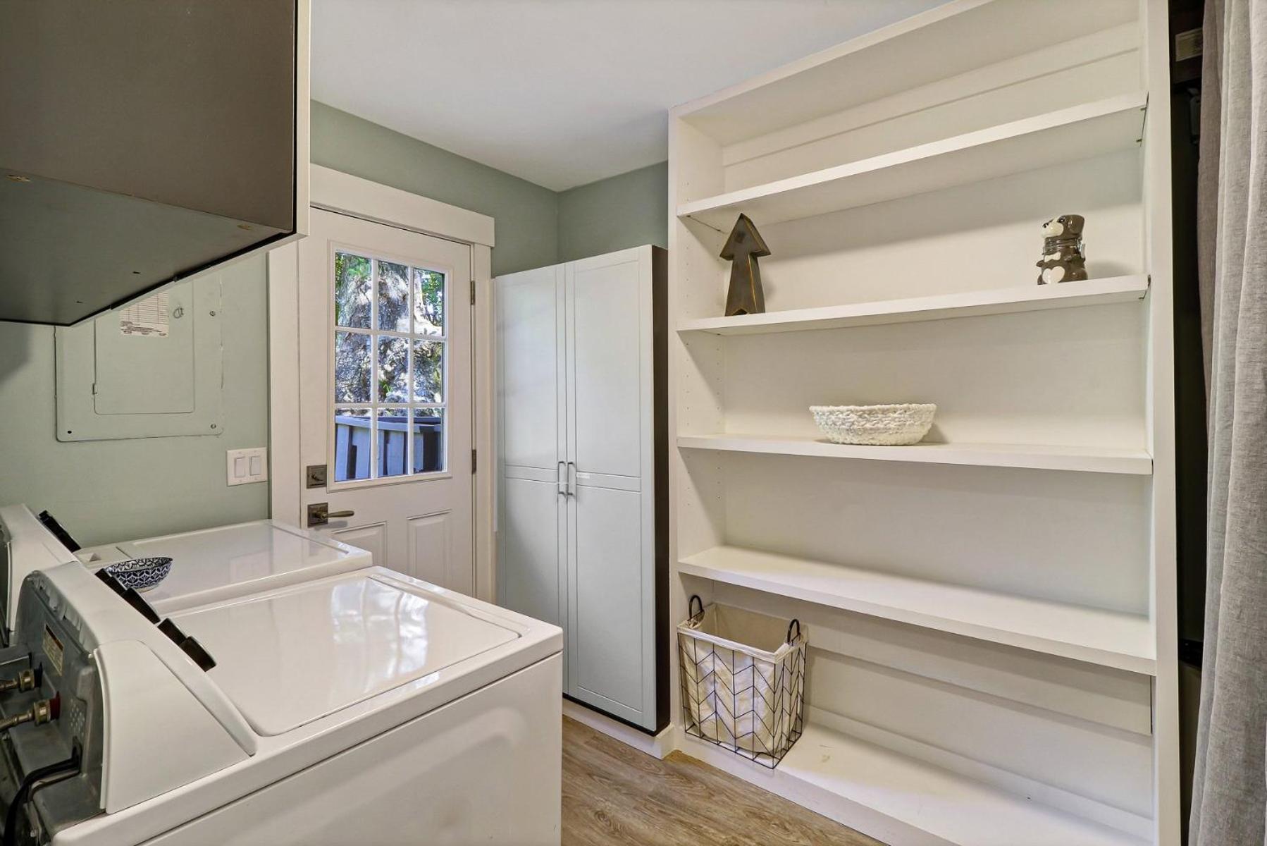 Holiday home Free Pool Heat - Upscale Home, Private Heated Pool, Pet Friendly - 7 Pender Lane *