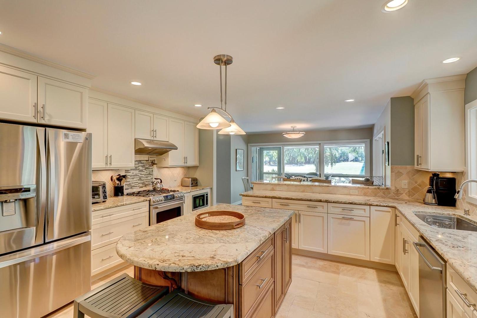 Holiday home Private Pool & - Golf Course Views - Walk To Harbour Town - 24 Stoney Creek Road