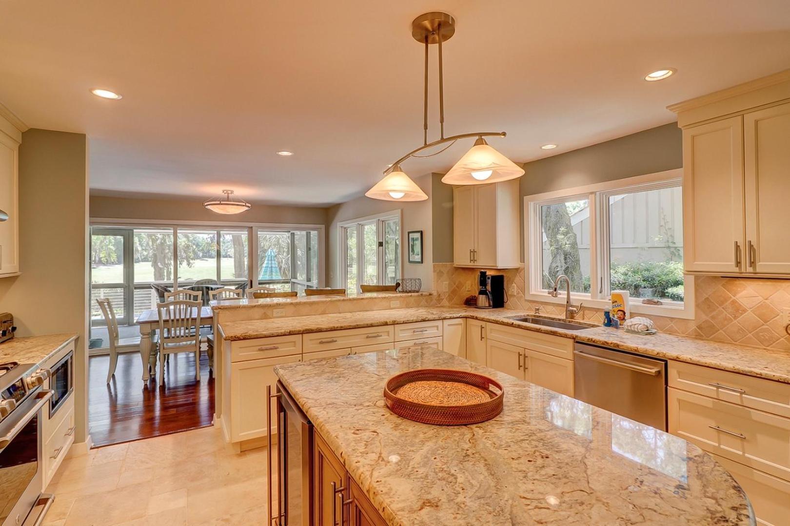 Holiday home Private Pool & - Golf Course Views - Walk To Harbour Town - 24 Stoney Creek Road *