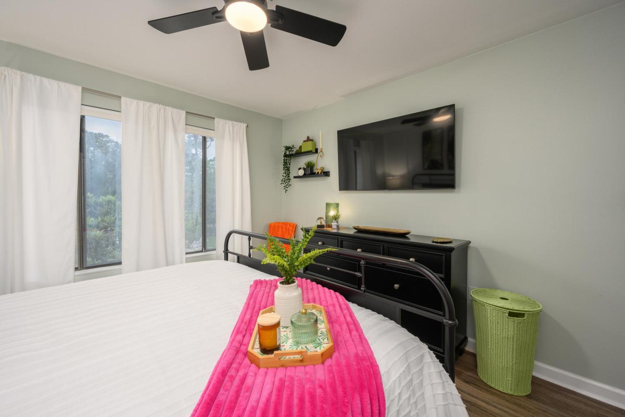 The Islander- Luxurious Apartment