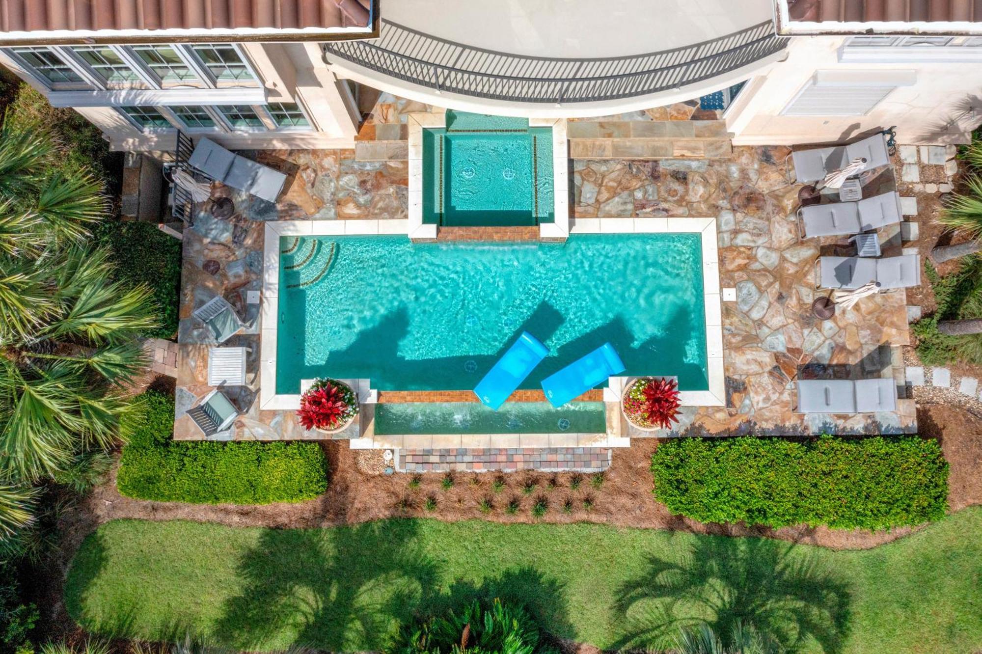 7 Junket Villa