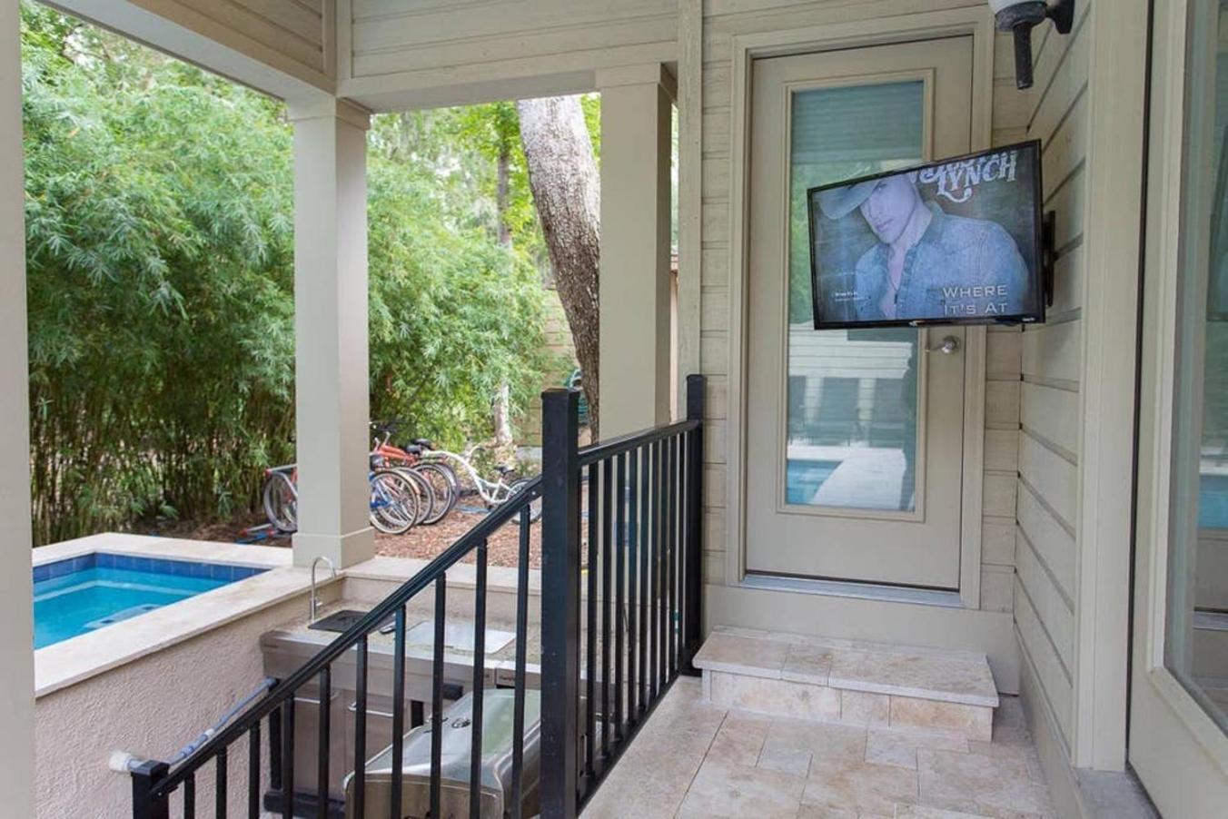 Holiday home Heated Pool Swim Up Bar Hottub 7min Bike To Hilton Head Island
