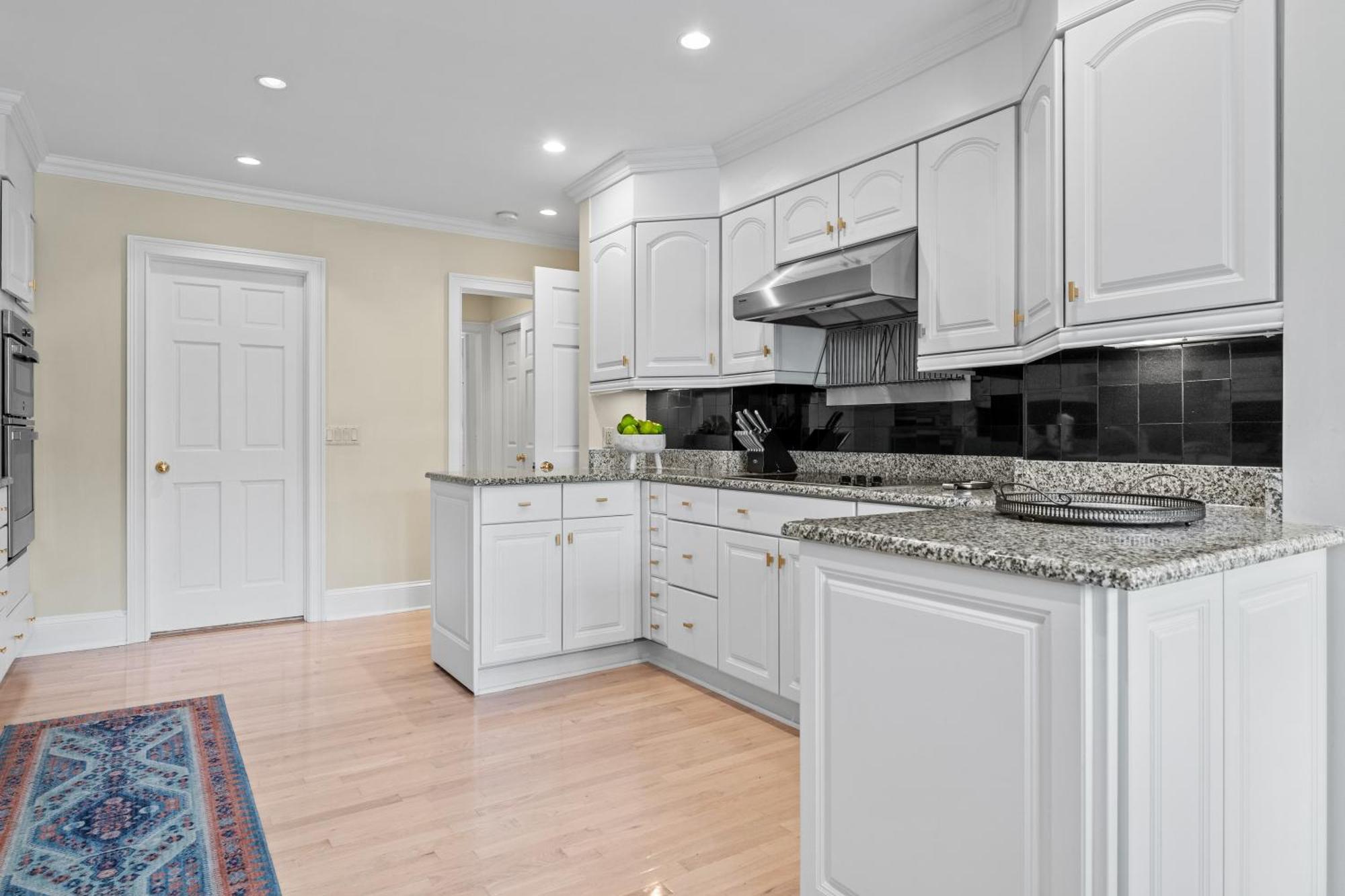 Serene, Pet Friendly Sea Pines Near With Pool Access *