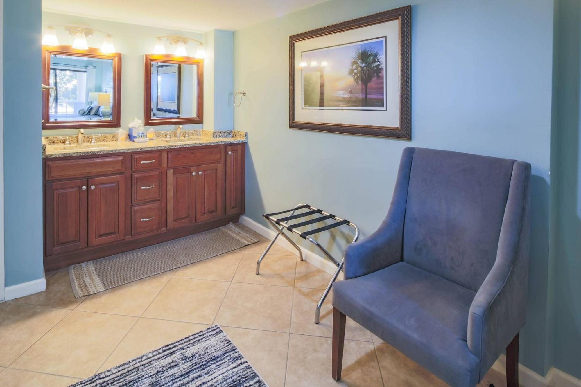 Ocean Breeze* Holiday home