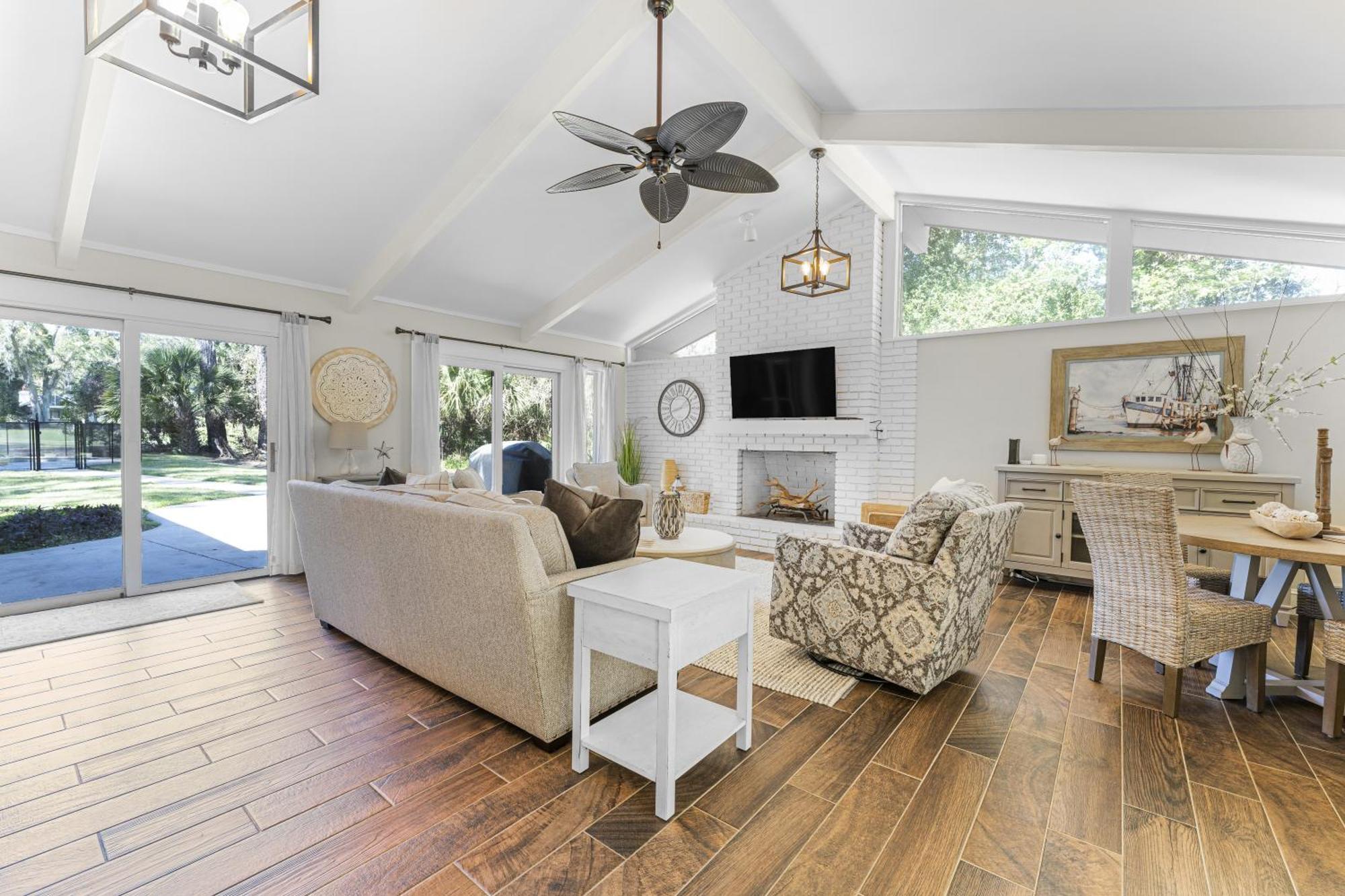 Designer Decorated - Golf Course Views - Large Private Pool & - 28 Woodbine Pl