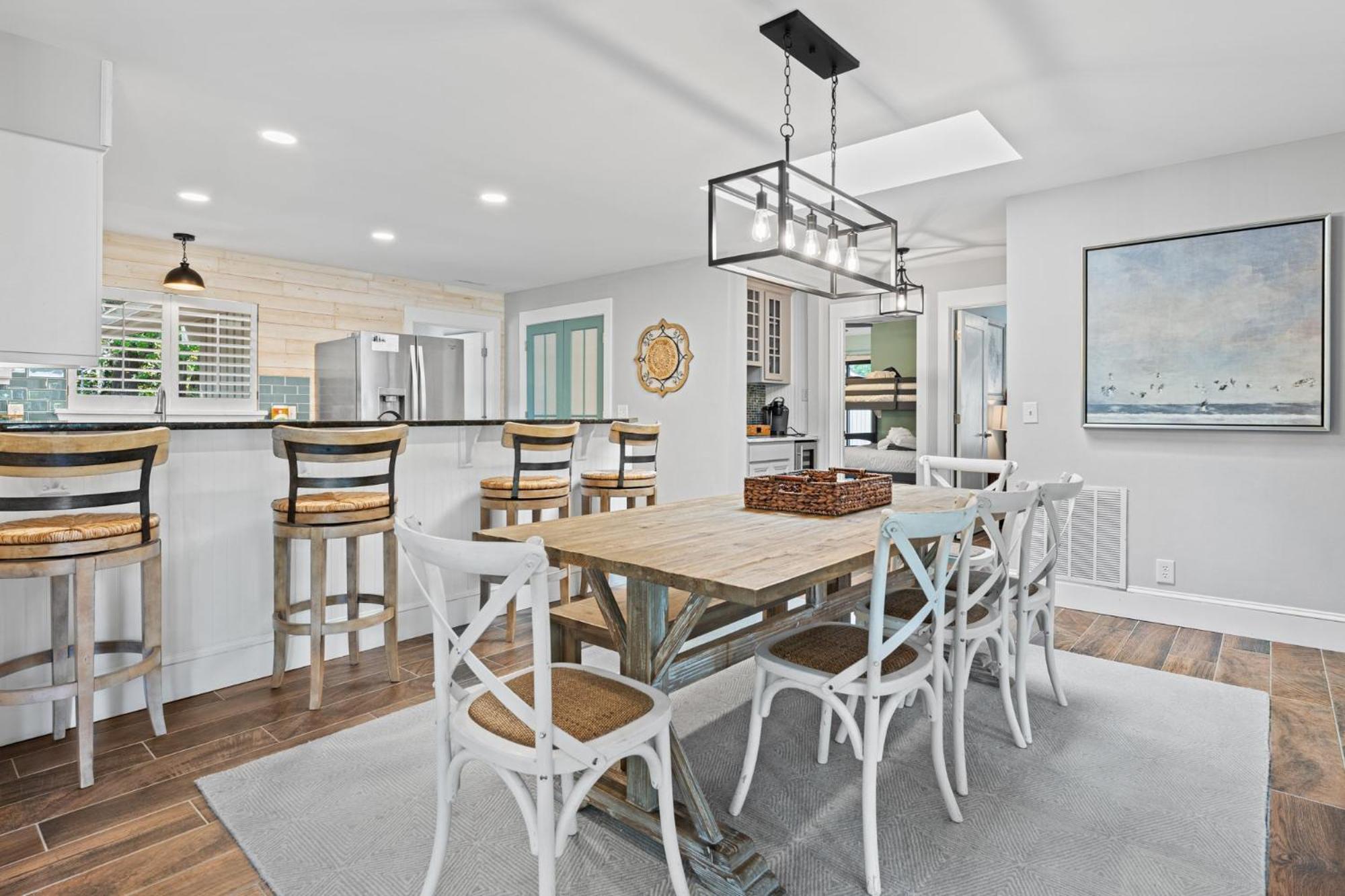 Holiday home Designer Decorated - Golf Course Views - Large Private Pool & - 28 Woodbine Pl *