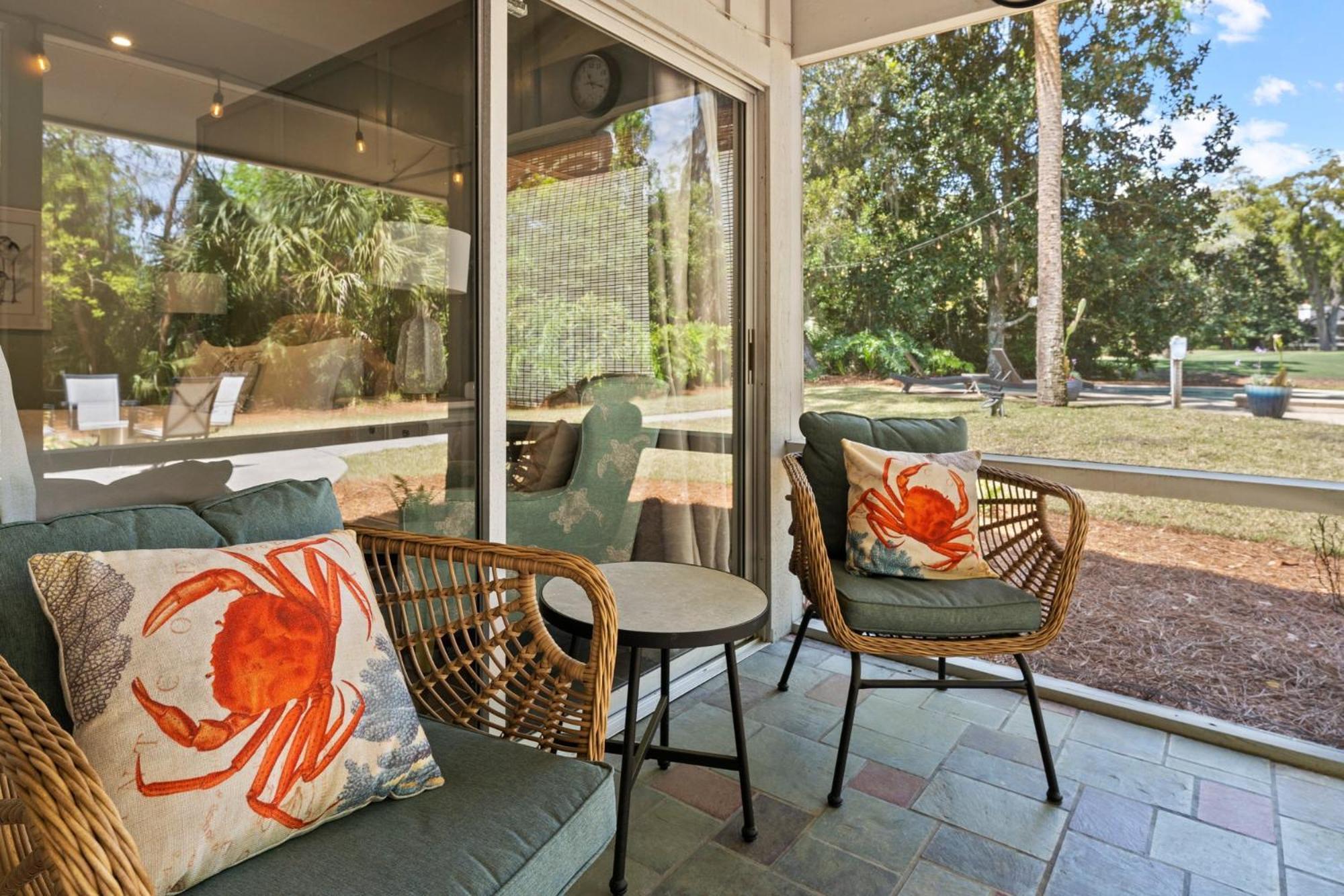 Designer Decorated - Golf Course Views - Large Private Pool & - 28 Woodbine Pl Hilton Head Island