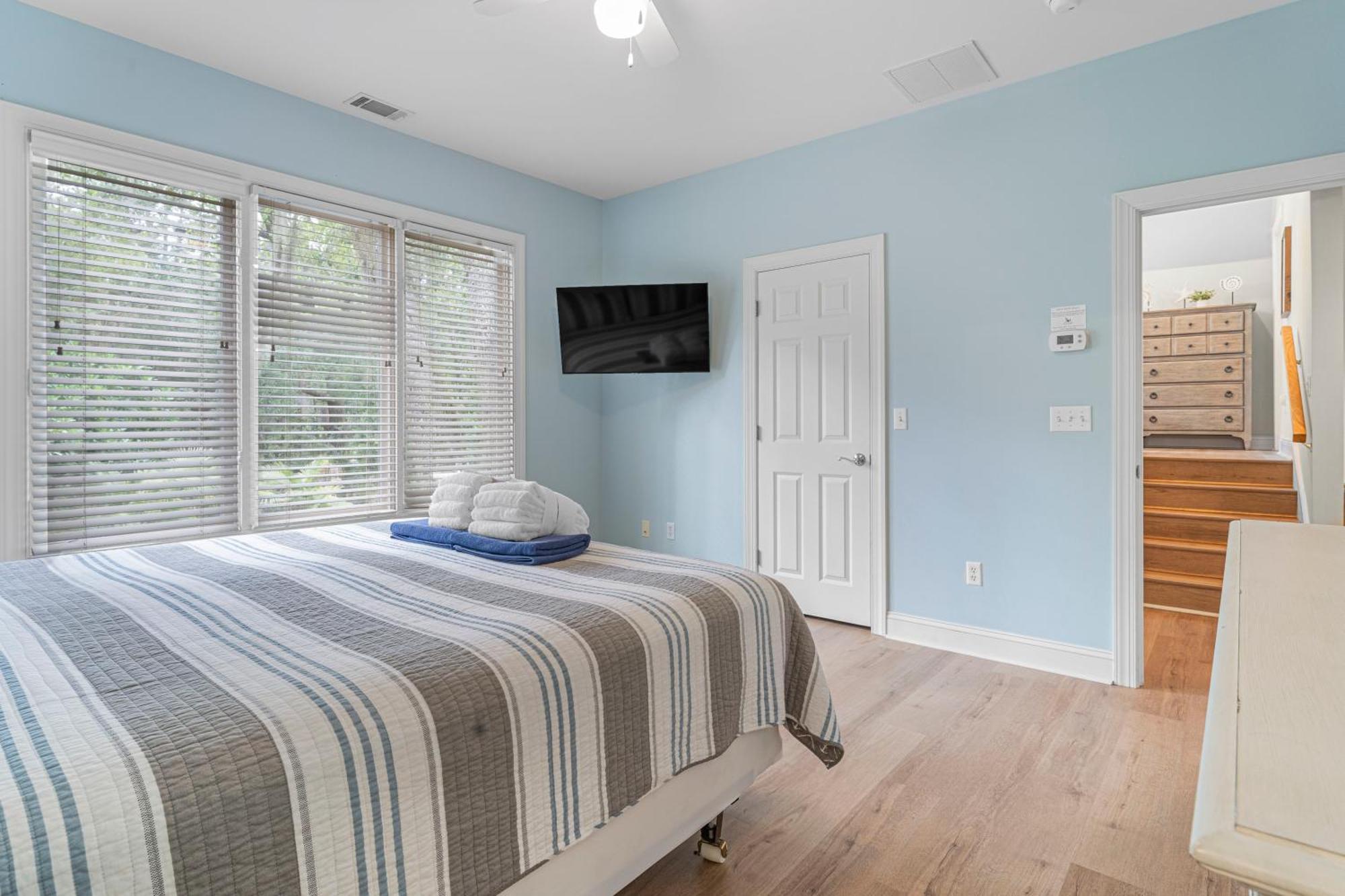 Holiday home Private Pool - 5 Min Bike Ride To - 4 W Garrison Pl *