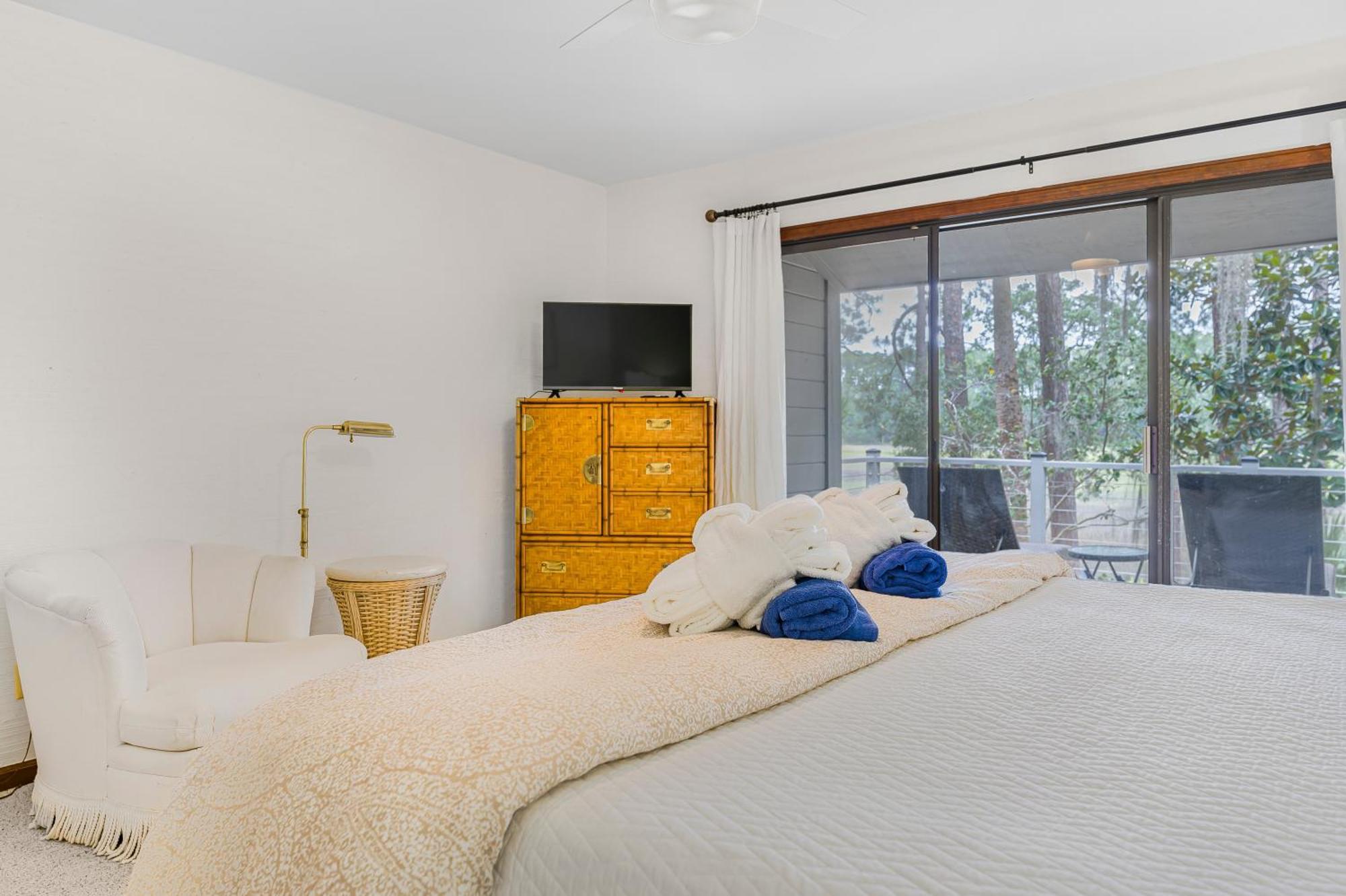 Holiday home Pet Friendly - Marsh Views - Private Pool With Free Pool Heat - 25 Stoney Creek Rd *