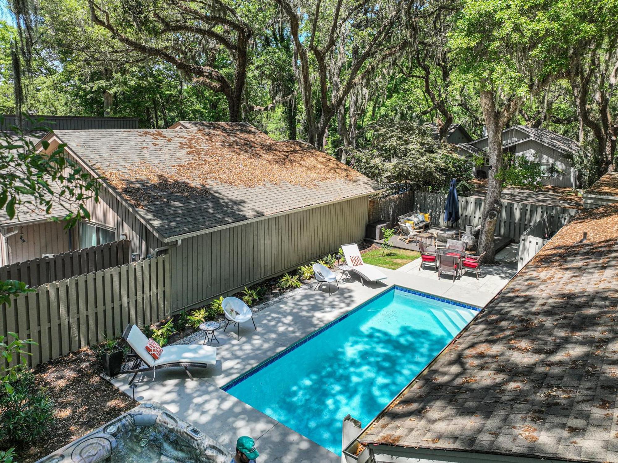 Holiday home Private Oasis With Pool - Pet Friendly - Fully Fenced Yard - 3 Pender Lane