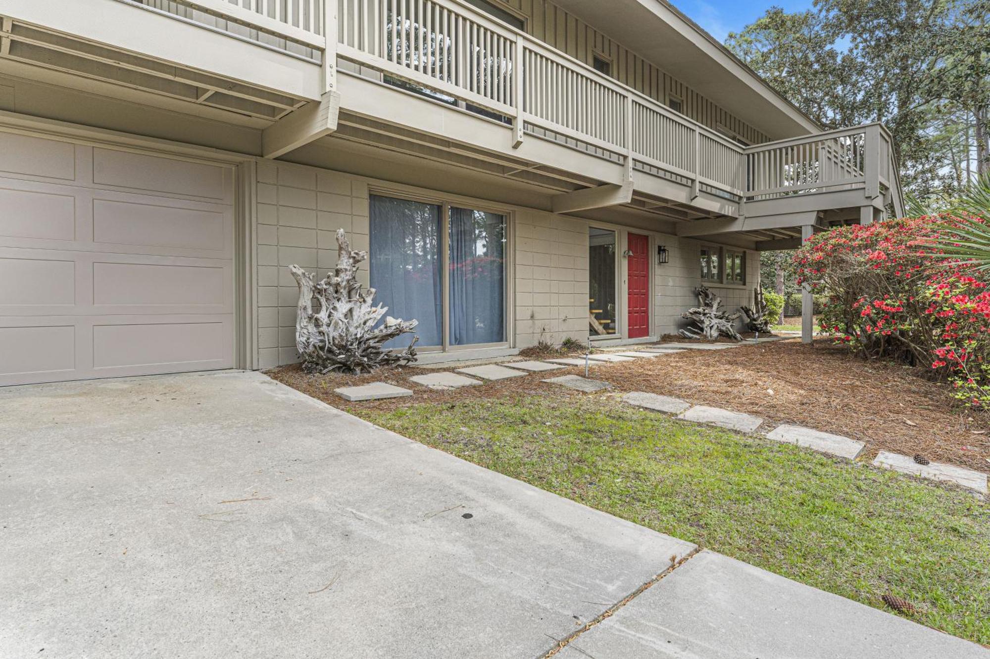 Classic 2nd Row - Pet Friendly - 2 Brown Pelican Rd Hilton Head Island