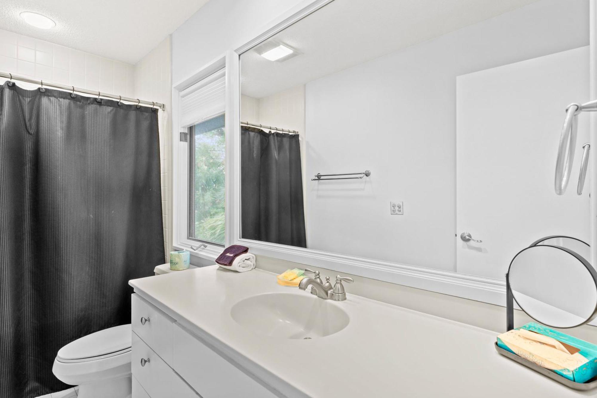 2nd Row House - Private Pool - 4 King Bedrooms - 19 Oyster Catcher Rd Hilton Head Island
