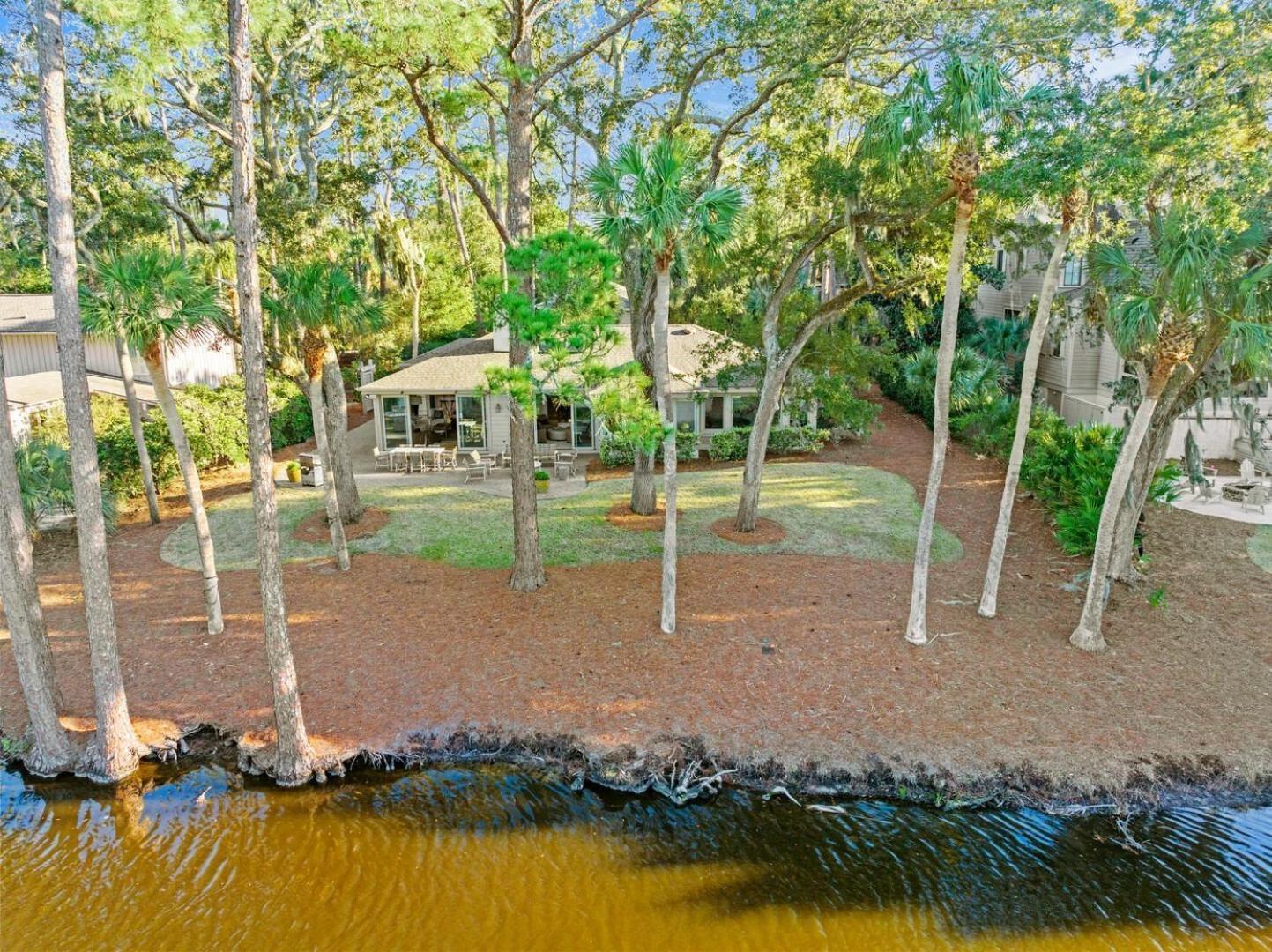 New Listing - 3rd Row - Pool - - Golf Course - Lagoon - 8 Lagoon Rd