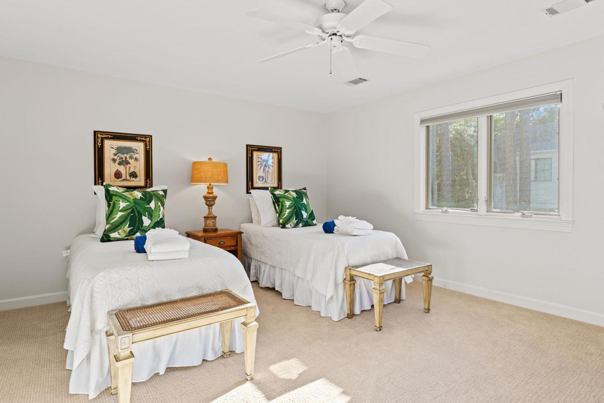 New Listing - 3rd Row - Pool - - Golf Course - Lagoon - 8 Lagoon Rd Holiday home Hilton Head Island