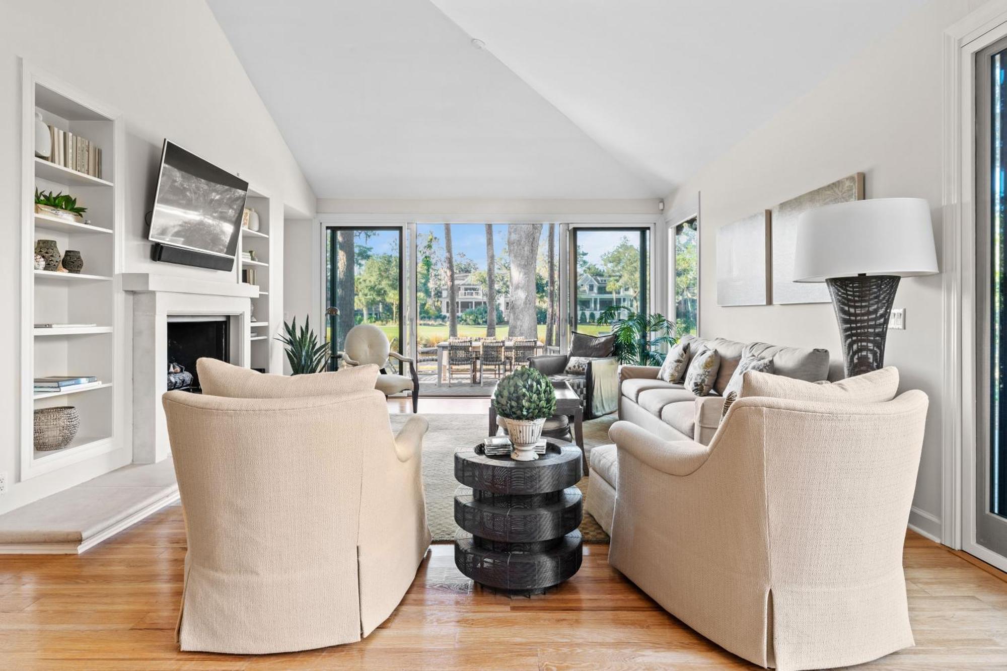 New Listing - 3rd Row - Pool - - Golf Course - Lagoon - 8 Lagoon Rd Holiday home *